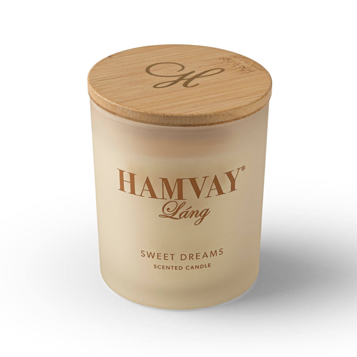 Scented candle with wooden lid featuring Hamvay-Láng branding