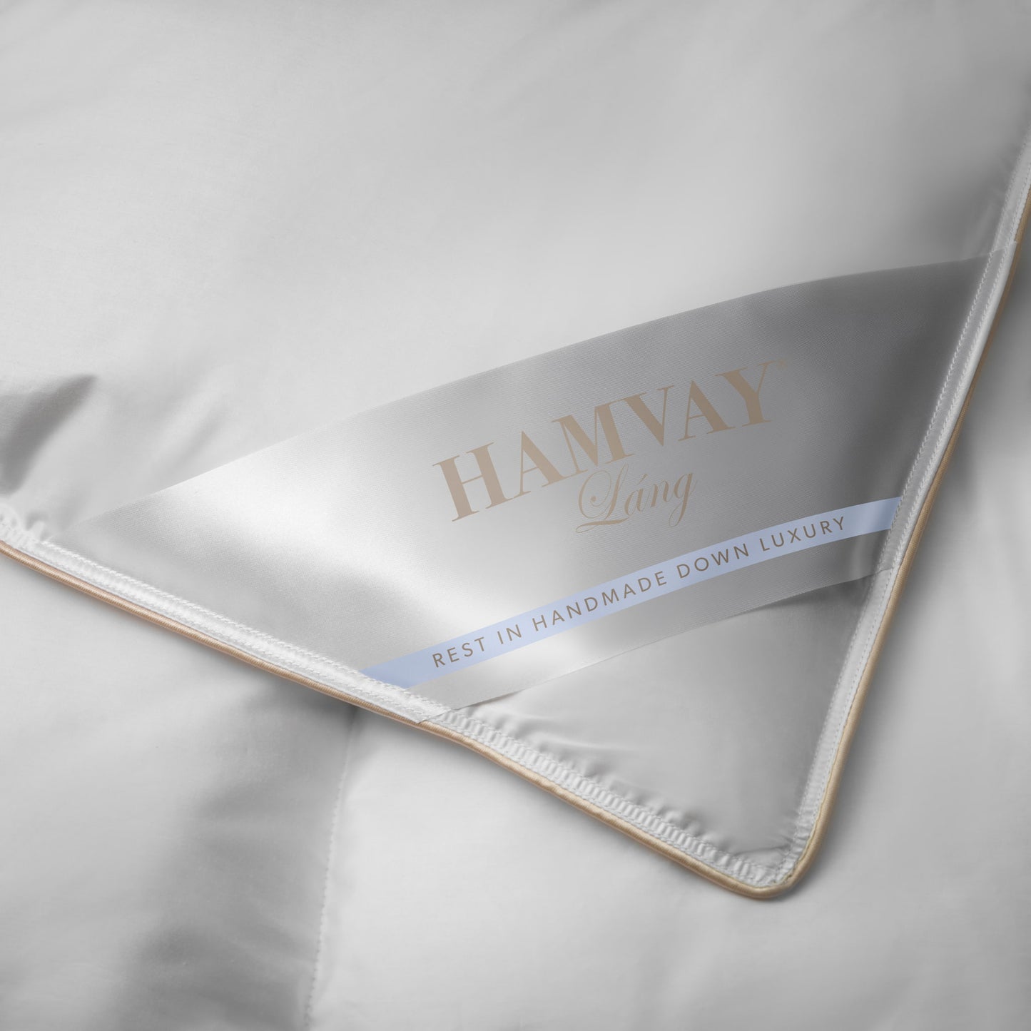 Hamvay-Láng goose down comforter corner label captured closely